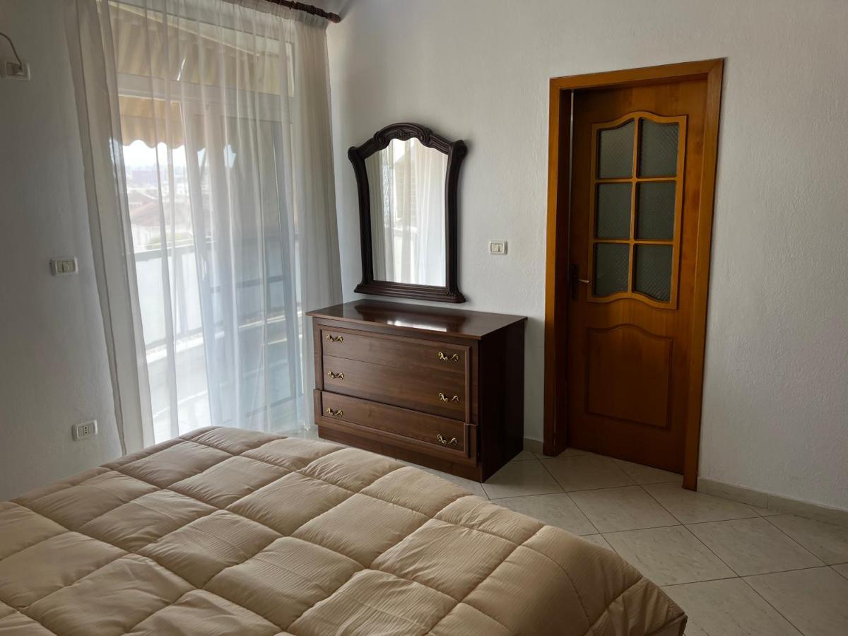 טיראנה City Central Apartment 2 מראה חיצוני תמונה